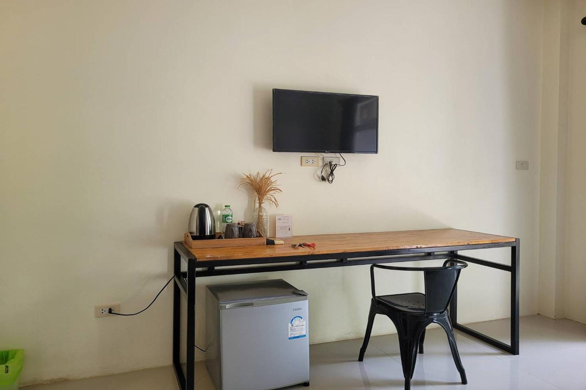 Snooze Inn Phuket - Free Shuttle To Bang Rong Pier Pa Khlok Extérieur photo
