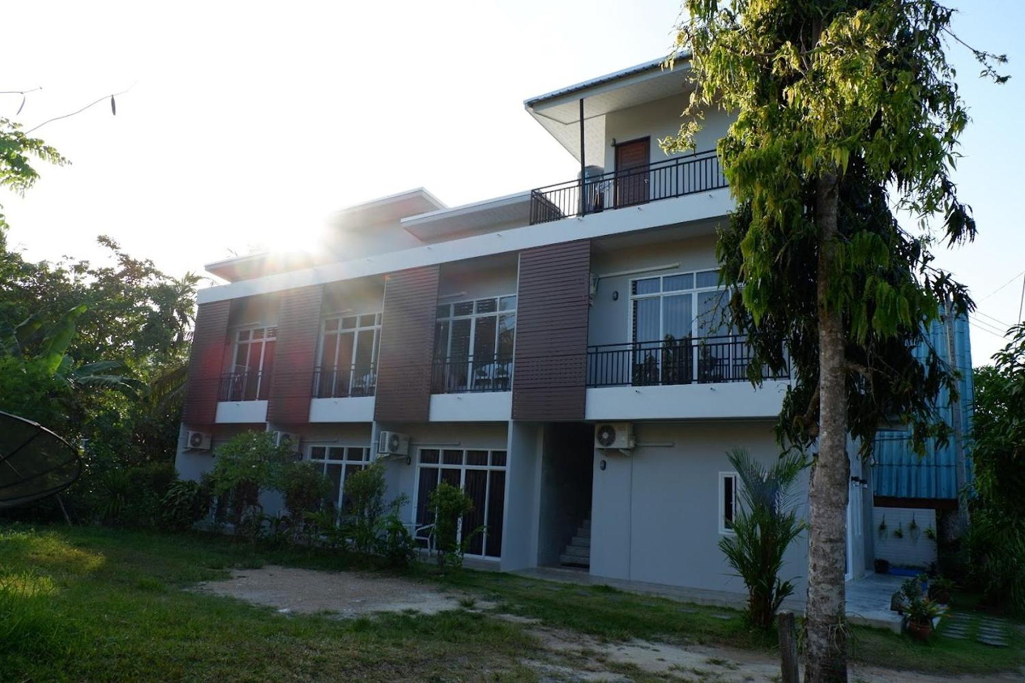 Snooze Inn Phuket - Free Shuttle To Bang Rong Pier Pa Khlok Extérieur photo